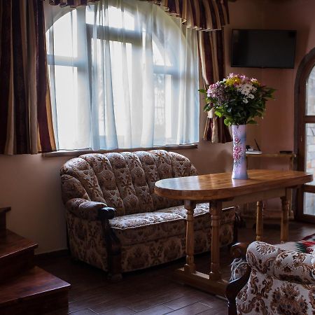 Cottage Shchaslyvyi Jaremče Exteriér fotografie