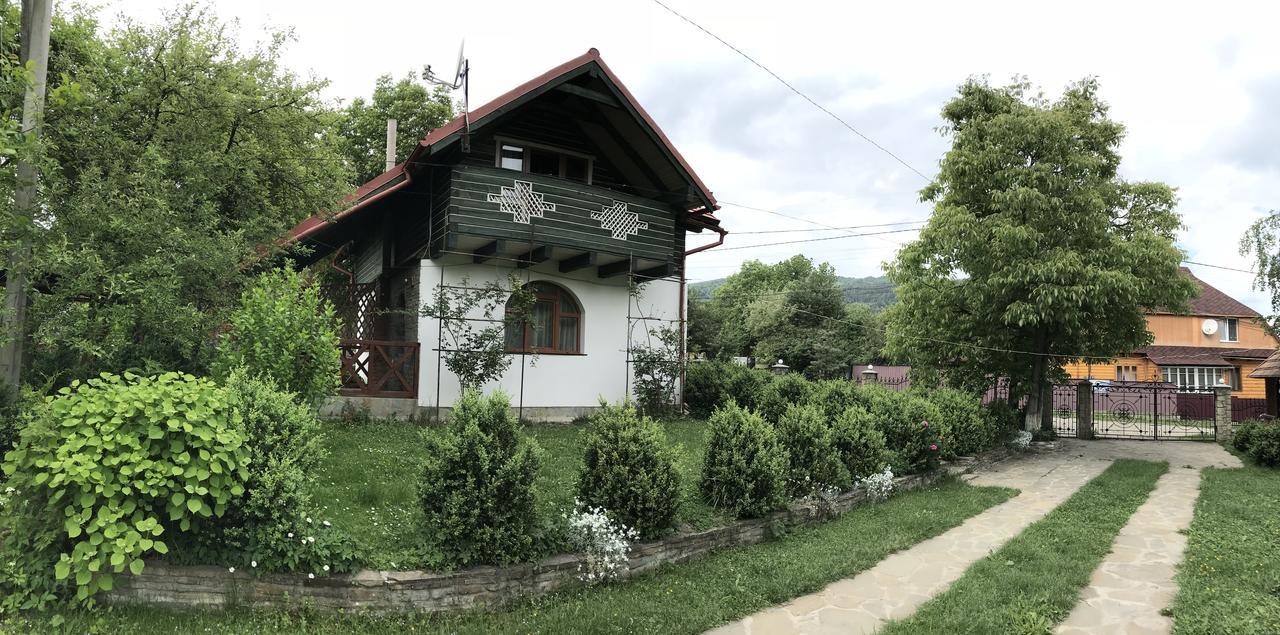 Cottage Shchaslyvyi Jaremče Exteriér fotografie