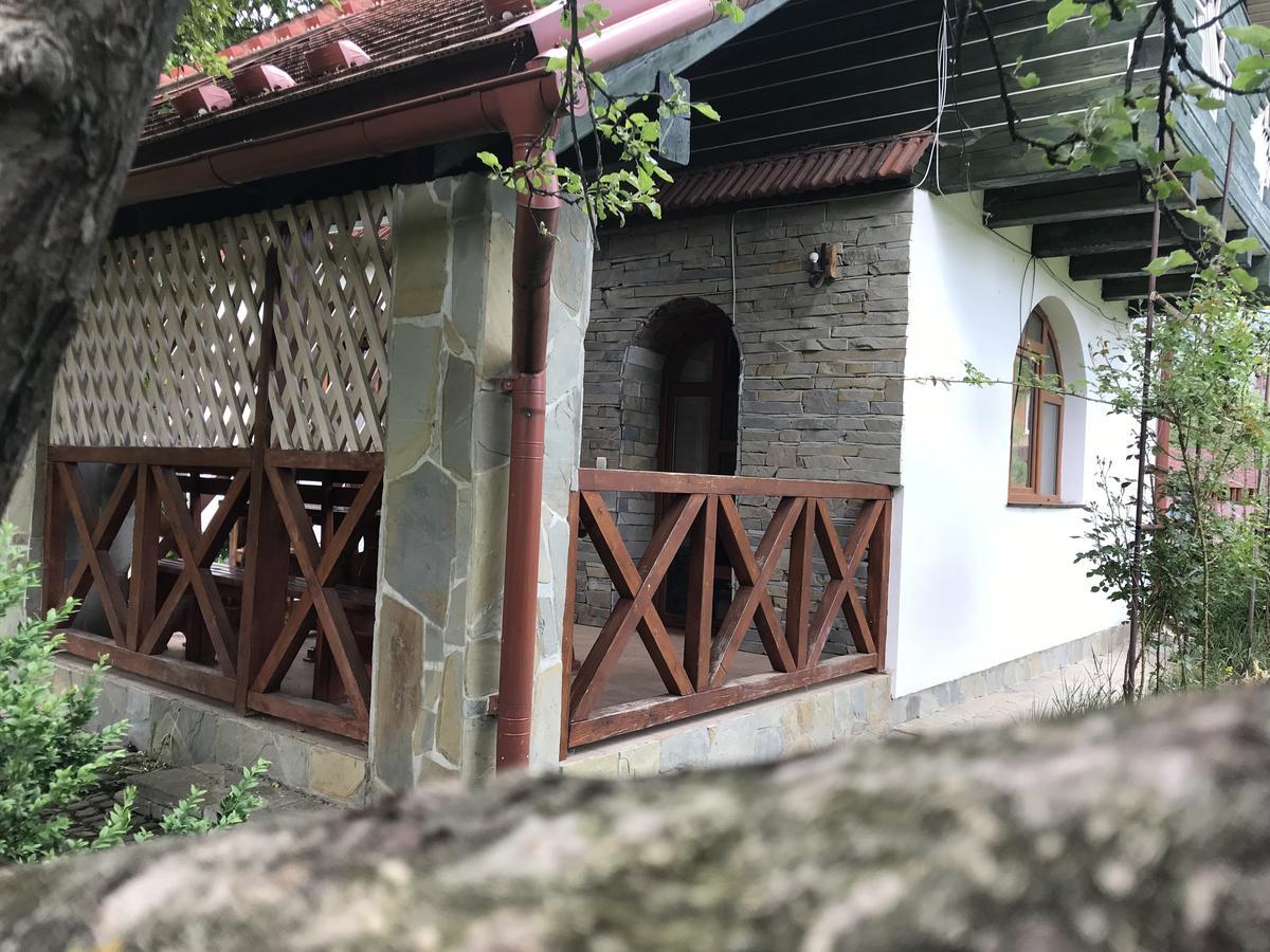 Cottage Shchaslyvyi Jaremče Exteriér fotografie